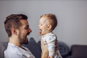 Estimula el habla de tu bebé
