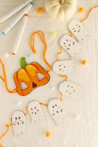 Manualidad sostenible y rápida para hacer en Halloween con tus hijos